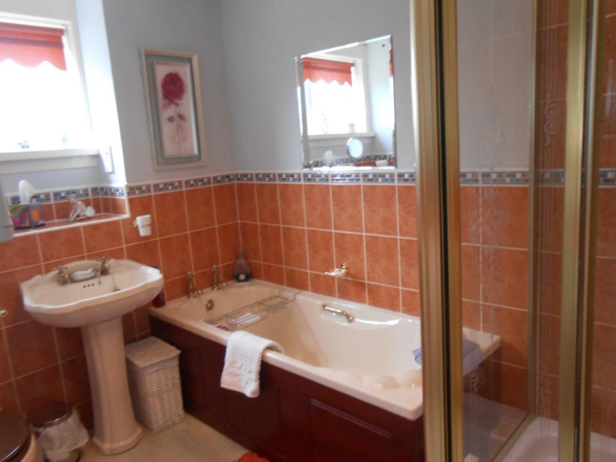 Rose Villa Bed And Breakfast Forfar Εξωτερικό φωτογραφία