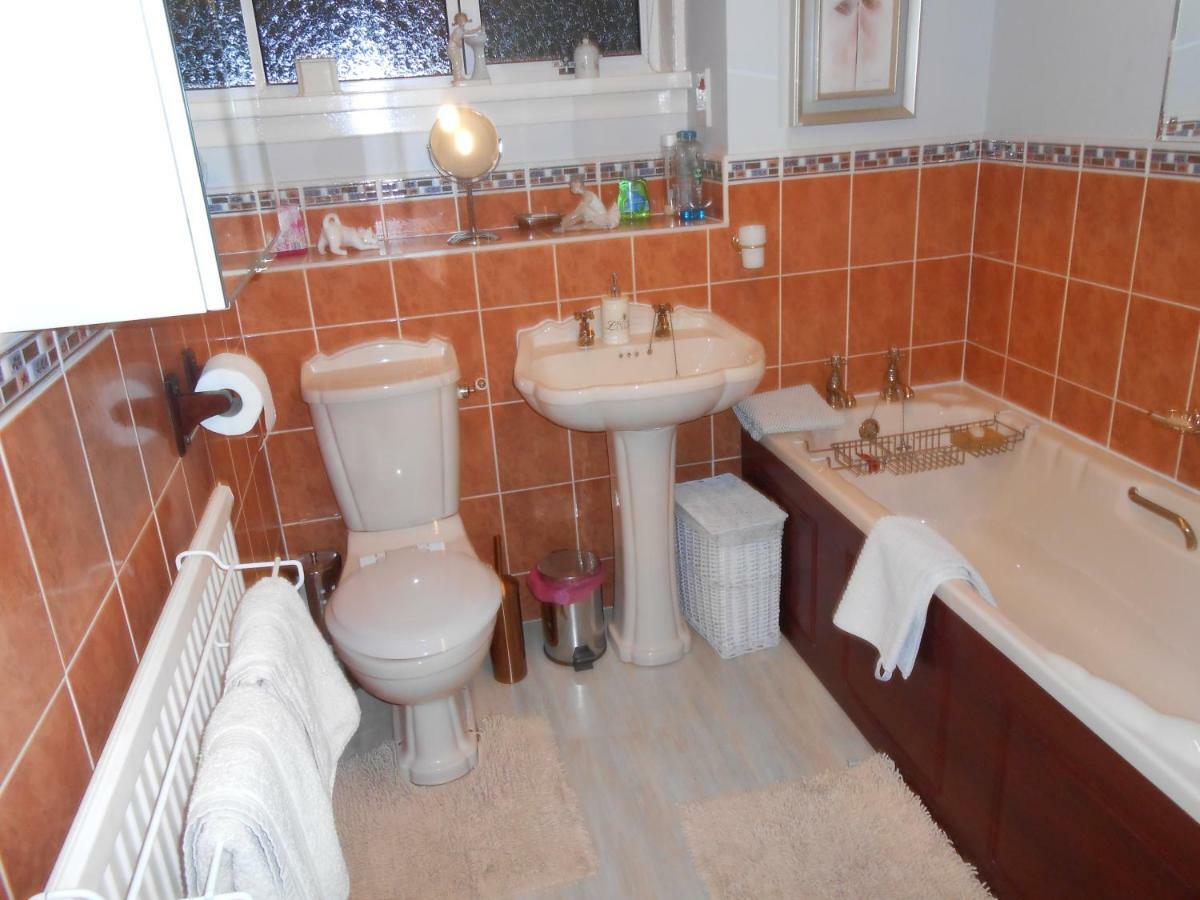 Rose Villa Bed And Breakfast Forfar Εξωτερικό φωτογραφία