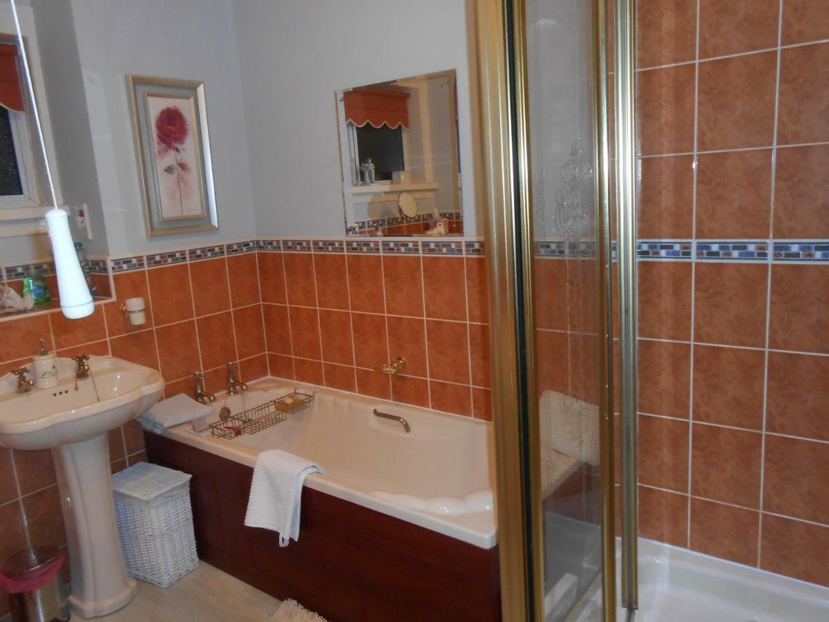Rose Villa Bed And Breakfast Forfar Εξωτερικό φωτογραφία